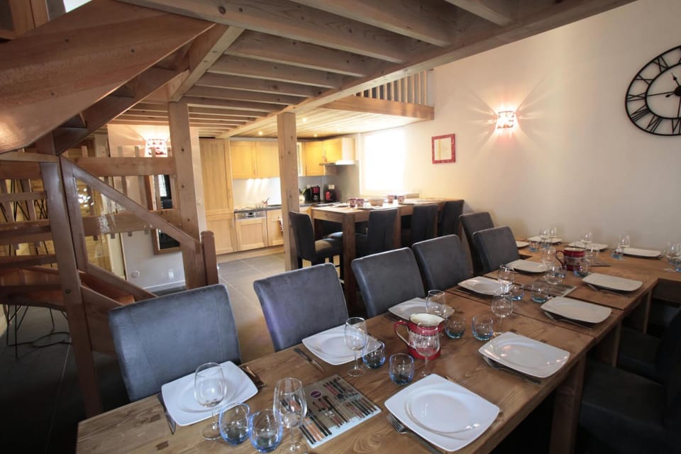 Les Chalets Du Grand Galibier - 7 pièces duplex 12/15 personnes exposé Sud MAE-9824 Apartment in Auvergne-Rhône-Alpes