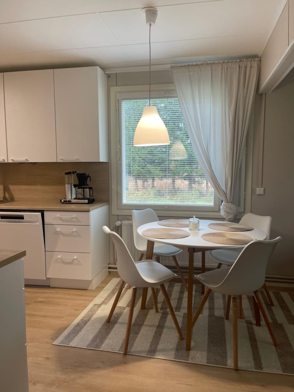 Pieni omakotitalo joen rannalla Apartment in Finland