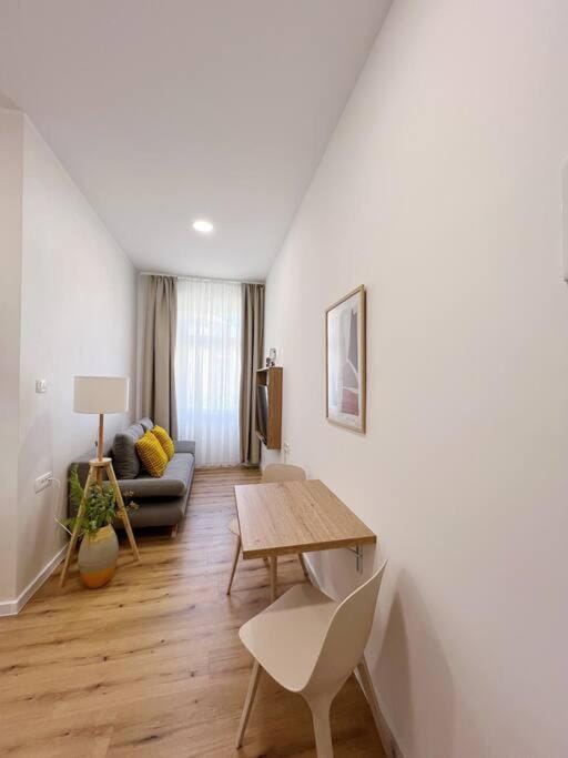 Chariming and Comfy Studio Apartment in Pula
