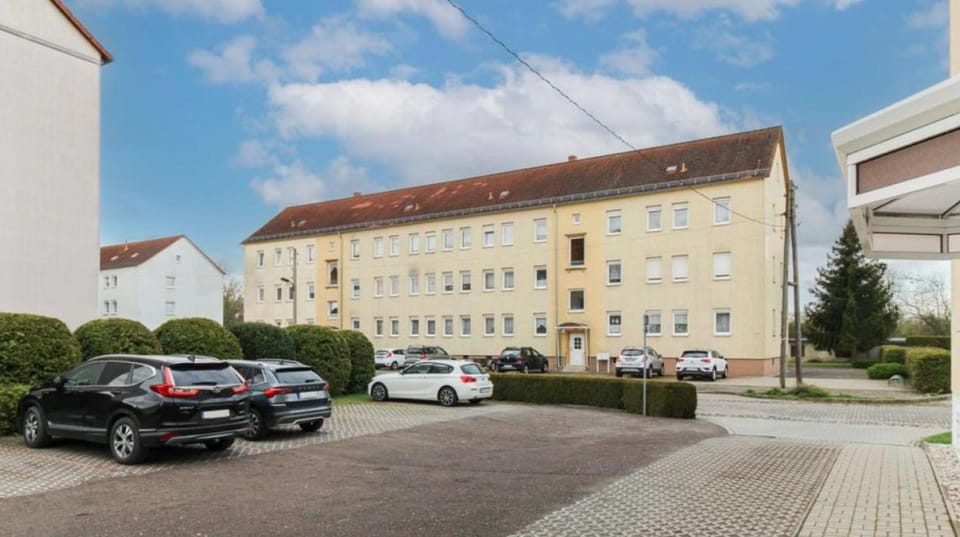 Ferienwohnung mit Tageslichtbad in ländlicher Lage nahe Halle (Saale) Apartment in Thuringia, Germany