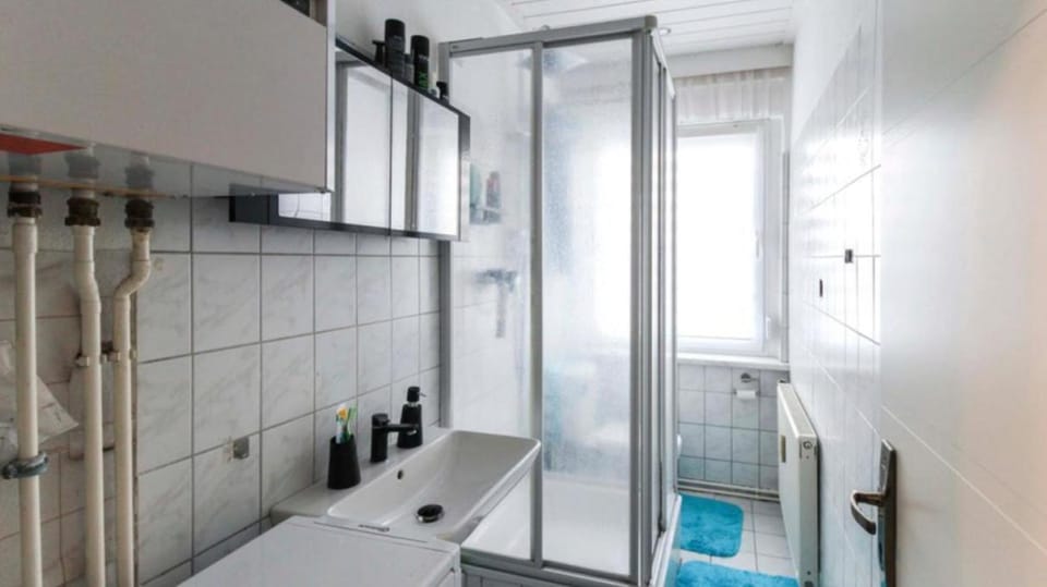 Ferienwohnung mit Tageslichtbad in ländlicher Lage nahe Halle (Saale) Apartment in Thuringia, Germany