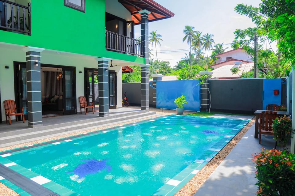 Patio, Swimming pool