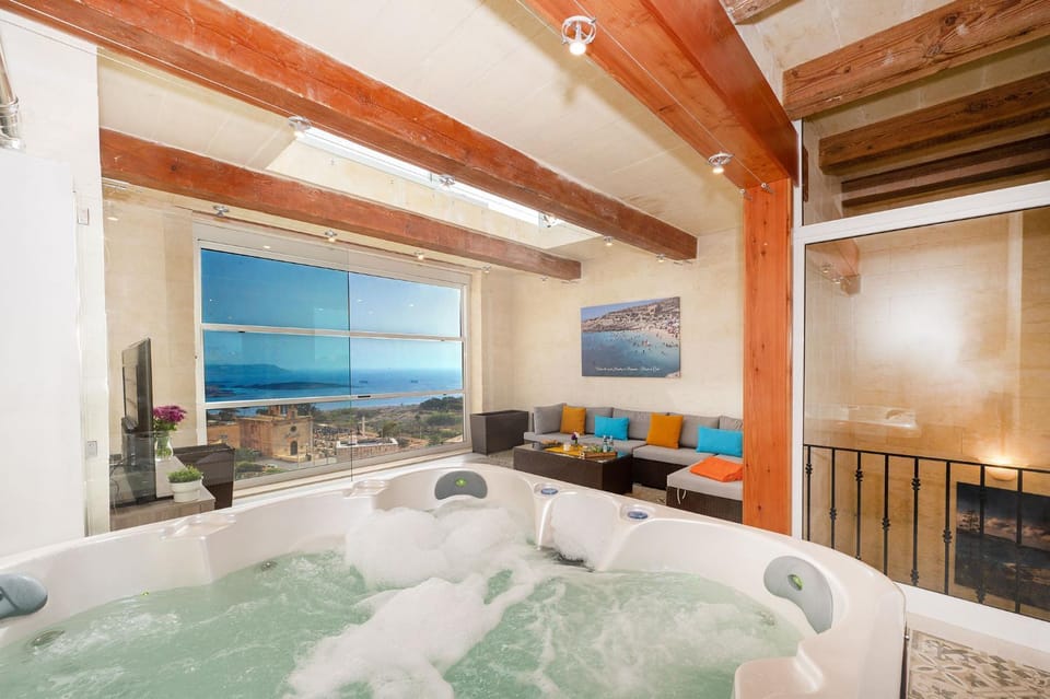 Veduta Holiday Home Country House in Malta