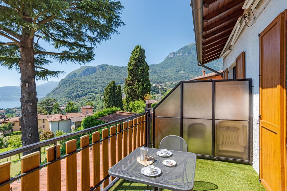 View (from property/room), Balcony/Terrace