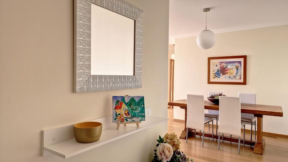 Lucy Sweet Home by LovelyStay Apartment in Caniço