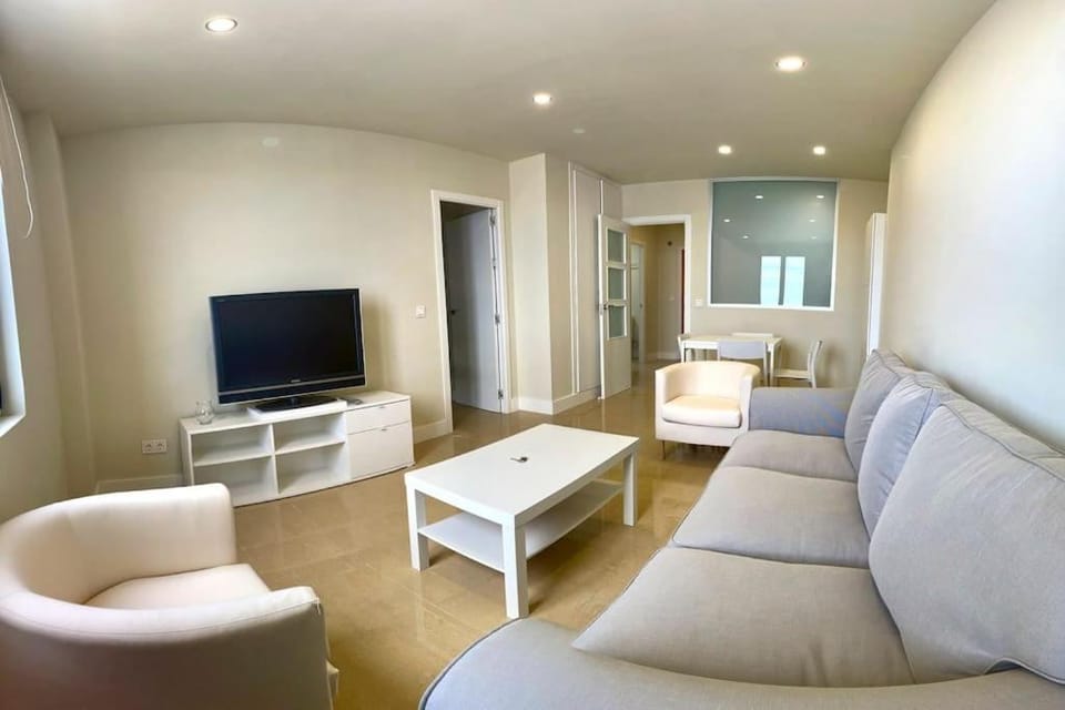 TV and multimedia, Seating area