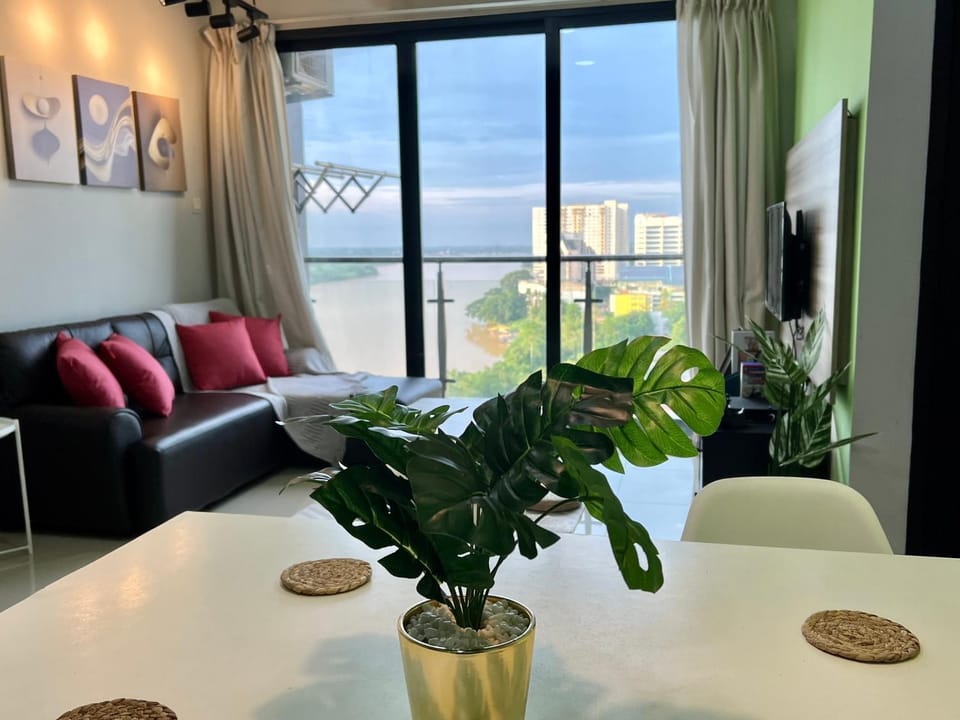 Natural landscape, TV and multimedia, Living room