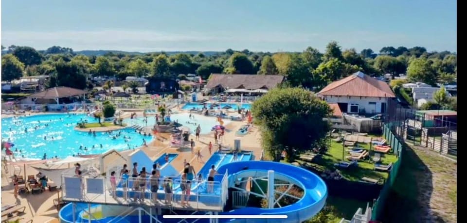Day, People, Aqua park, Pool view, Swimming pool