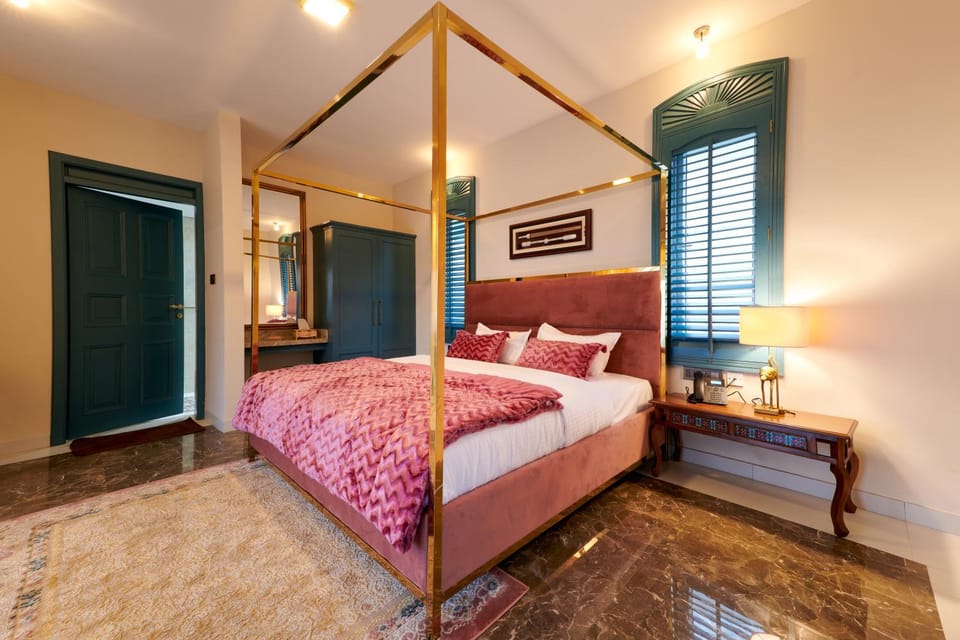 Clouds Nest By Aanvis Inn Bed and Breakfast in Ooty