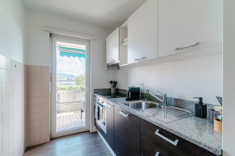 Kitchen or kitchenette, stove