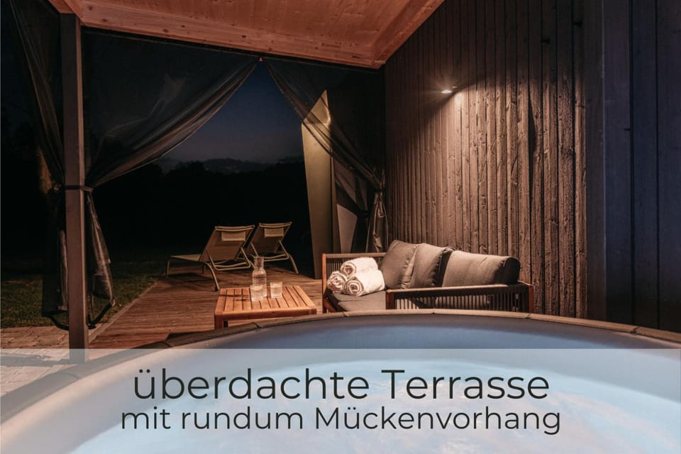 Hot Tub, Balcony/Terrace