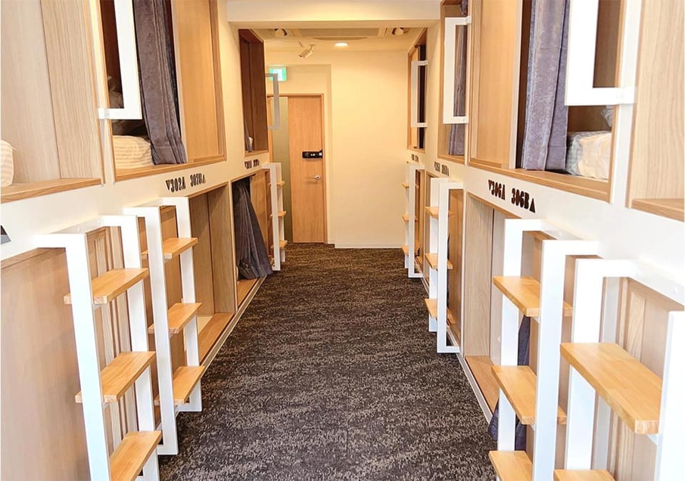 難波ゲストハウスjakotelplus 難波店 Hostel in Osaka