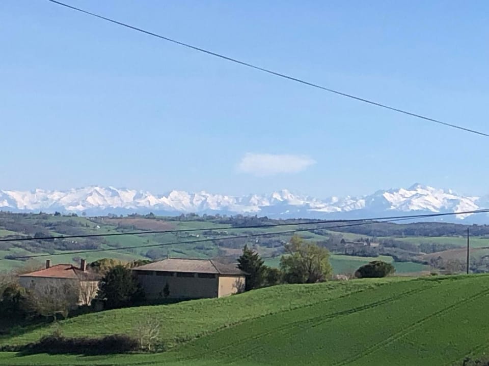 Au Clair House in Occitanie