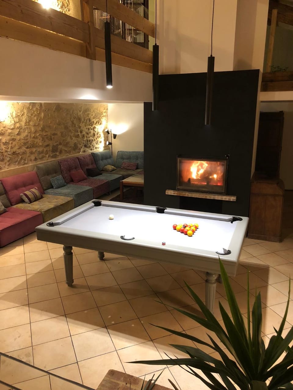 Billiard, Game Room, Living room