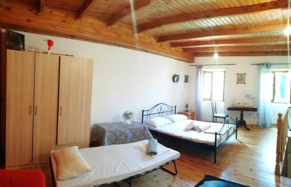 2 floors House in Sinarades near beach House in Peloponnese, Western Greece and the Ionian