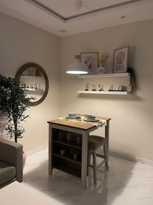 شقة مودرن غرفة وصالة حي العقيق Apartment in Riyadh