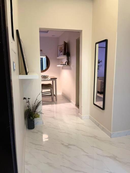شقة مودرن غرفة وصالة حي العقيق Apartment in Riyadh