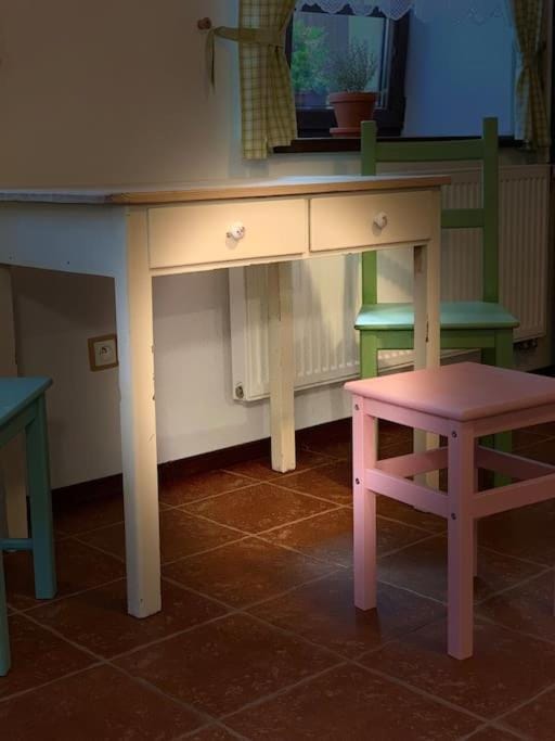 The Dachshund's Chateau - klidné ubytování u D1, parkování Apartment in Czechia