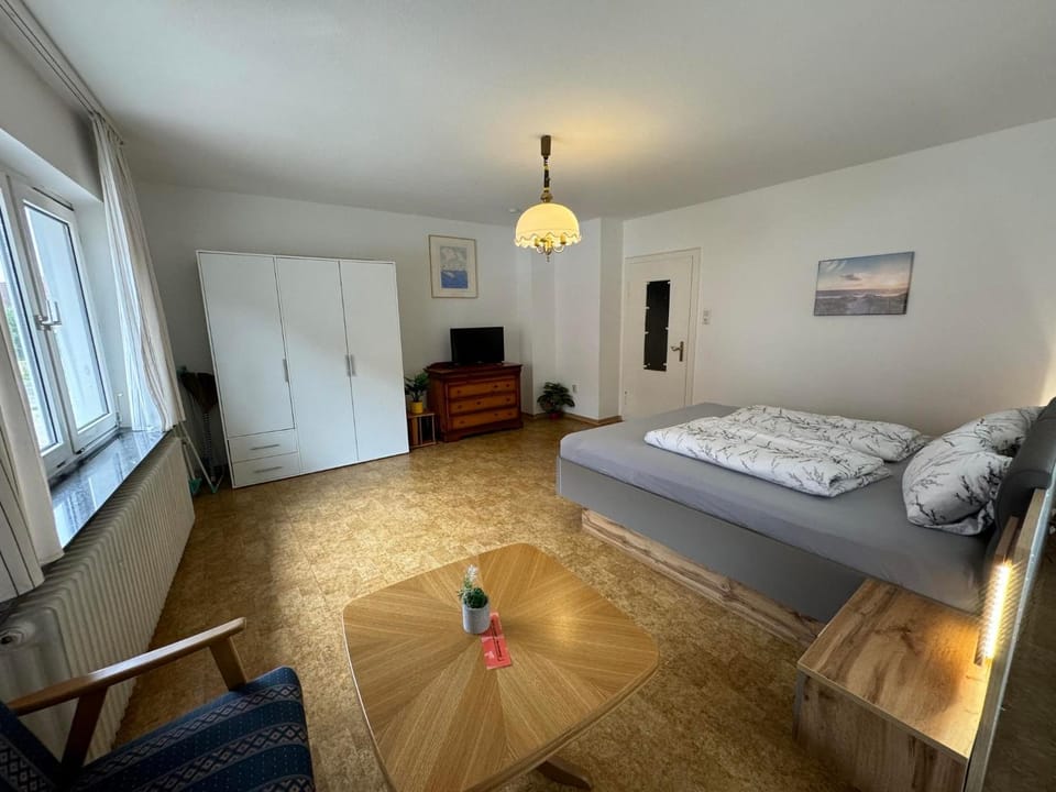 Van Kim 1 Ferienwohnung Apartment in Emden