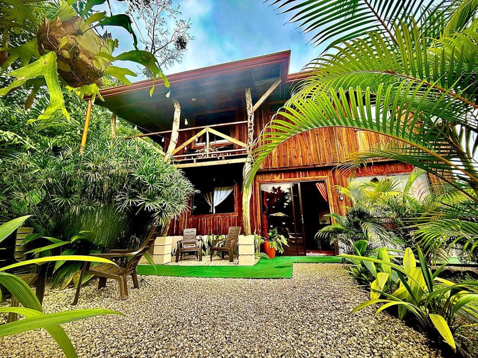 Cabañas Litos #1 House in La Fortuna