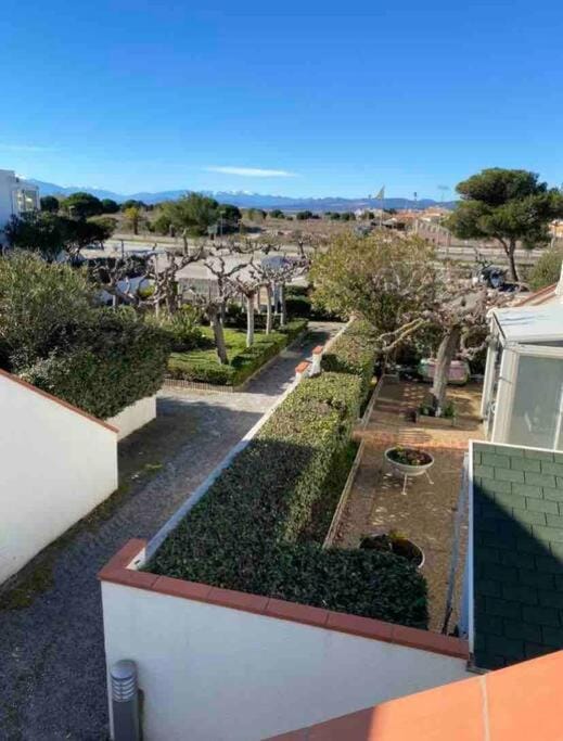 Appartement rénové à 150 m de la plage le BARCARES Apartment in Le Barcarès