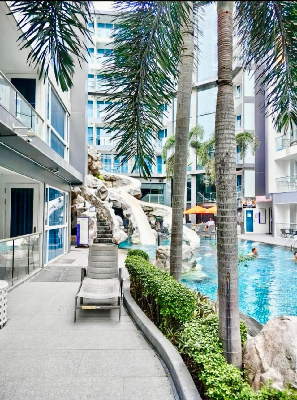 Property building, Swimming pool
