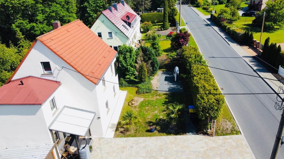Property building, Bird's eye view