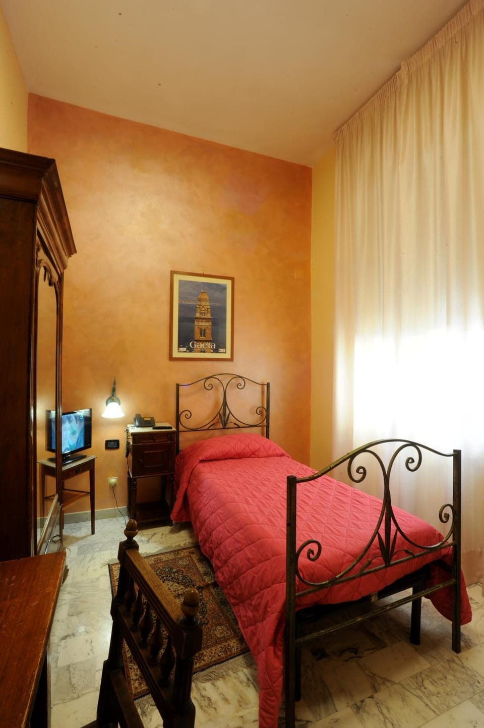 Albergo Bellavista Bed and Breakfast in Latina