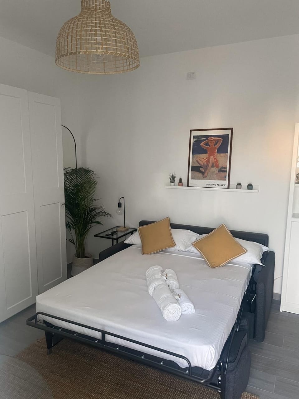 Xenia Apartments - Fashion Week Studio near Navigli Apartment in Milan
