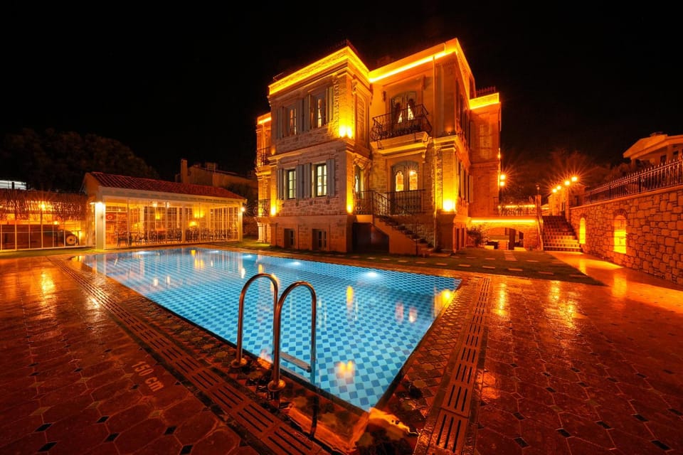 Night, Pool view, Swimming pool