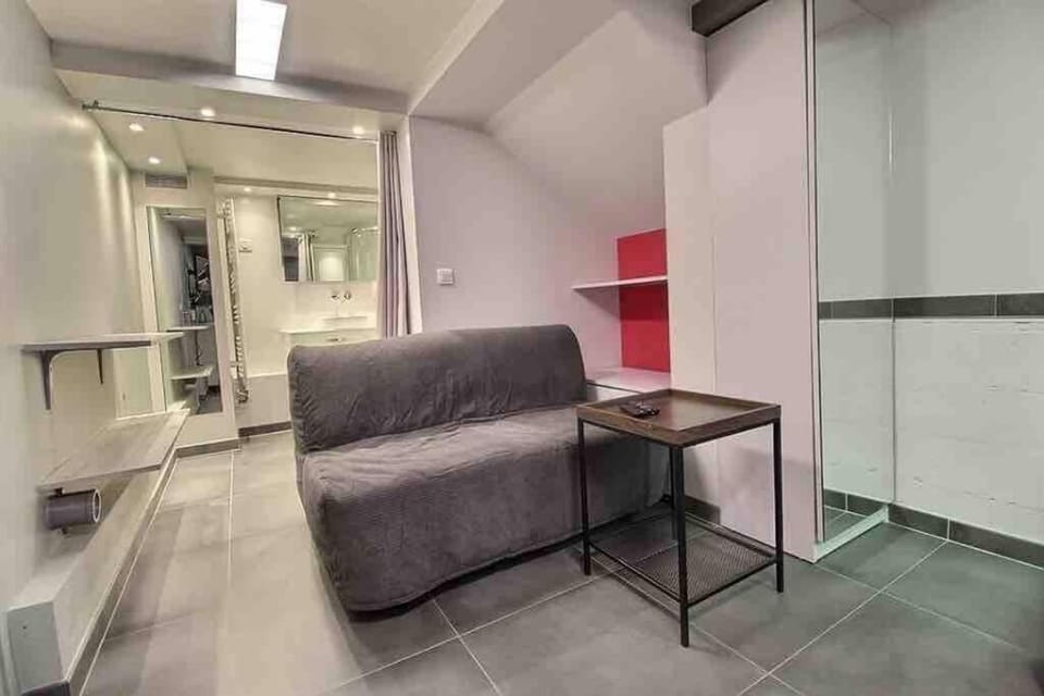 Studio neuf - Gare d'Aulnay Apartment in Île-de-France