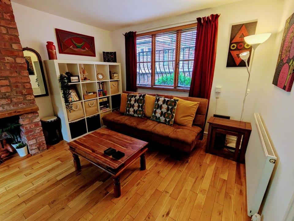 Communal lounge/ TV room, Game Room, TV and multimedia