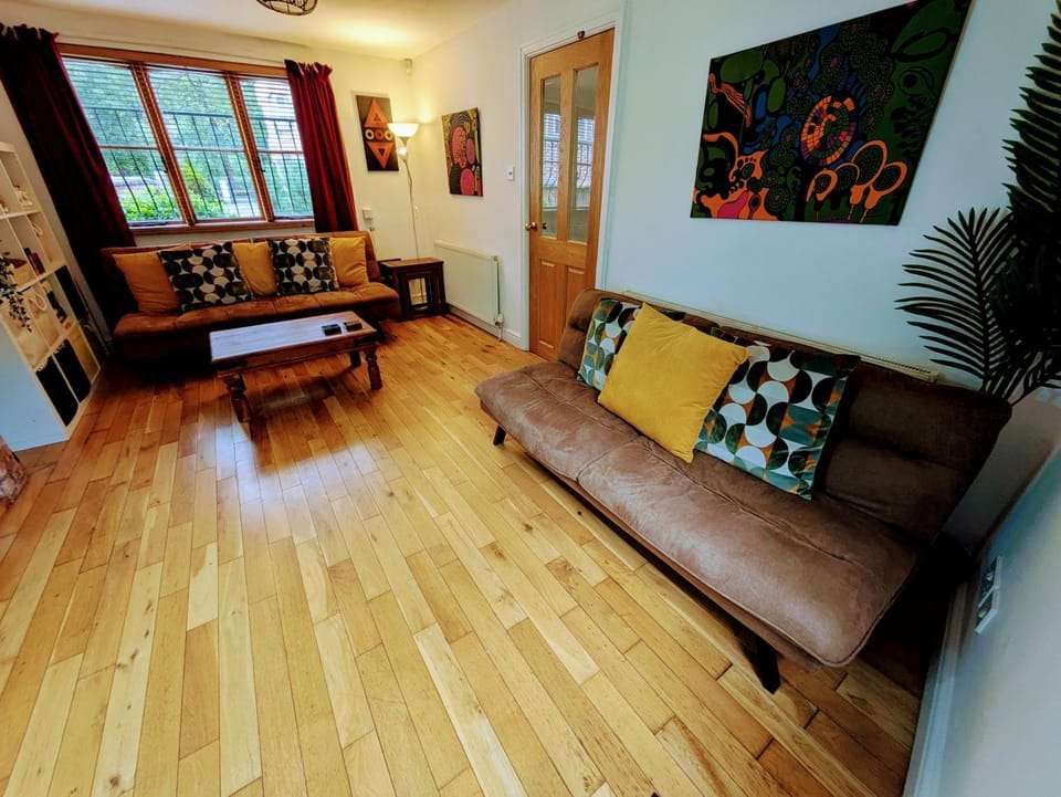 Communal lounge/ TV room, Game Room, TV and multimedia