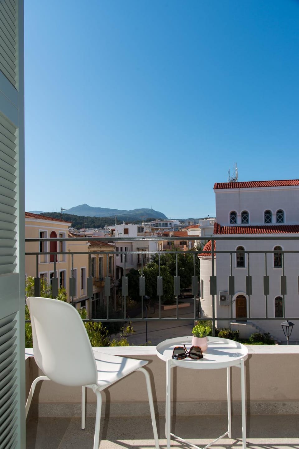 View (from property/room), View (from property/room), Balcony/Terrace, Balcony/Terrace, City view, City view, Landmark view, Landmark view, Street view, Street view
