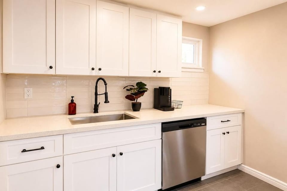 FIFA Fans Save 20percent - 9 Apartment in Houston