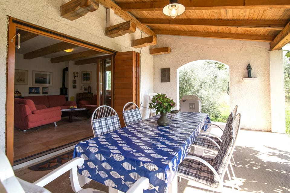 BBQ facilities, Balcony/Terrace, Seating area
