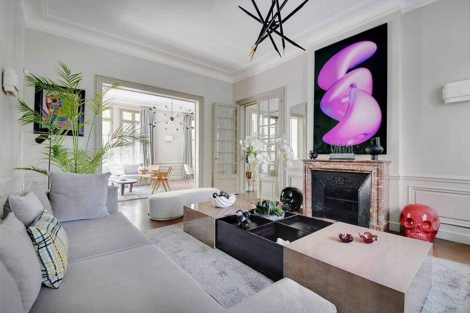 Living room, Seating area
