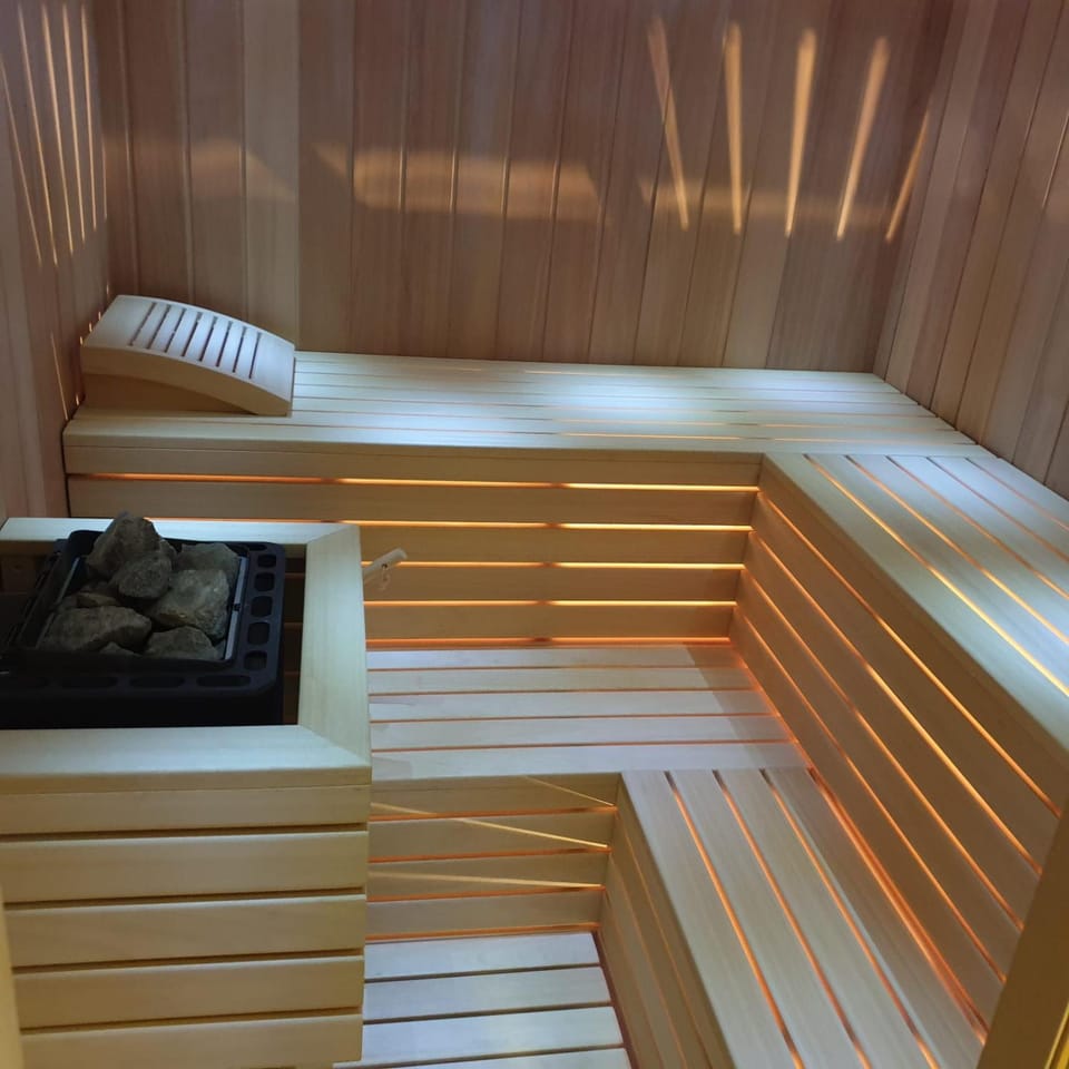 Sauna, Spa and wellness centre/facilities