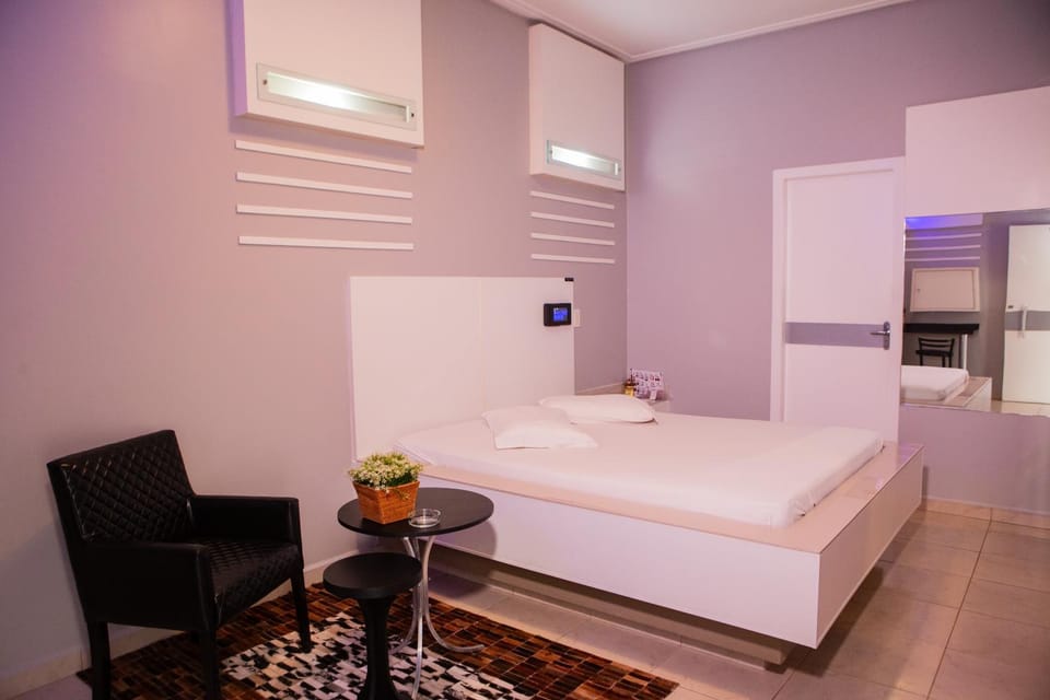 Bed, TV and multimedia