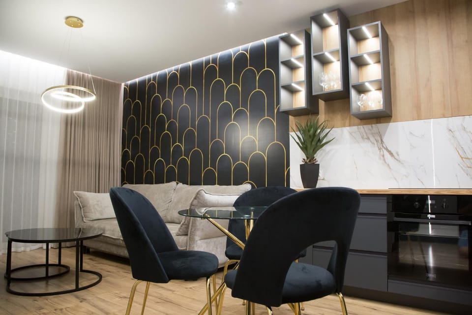Living room, Seating area, Dining area