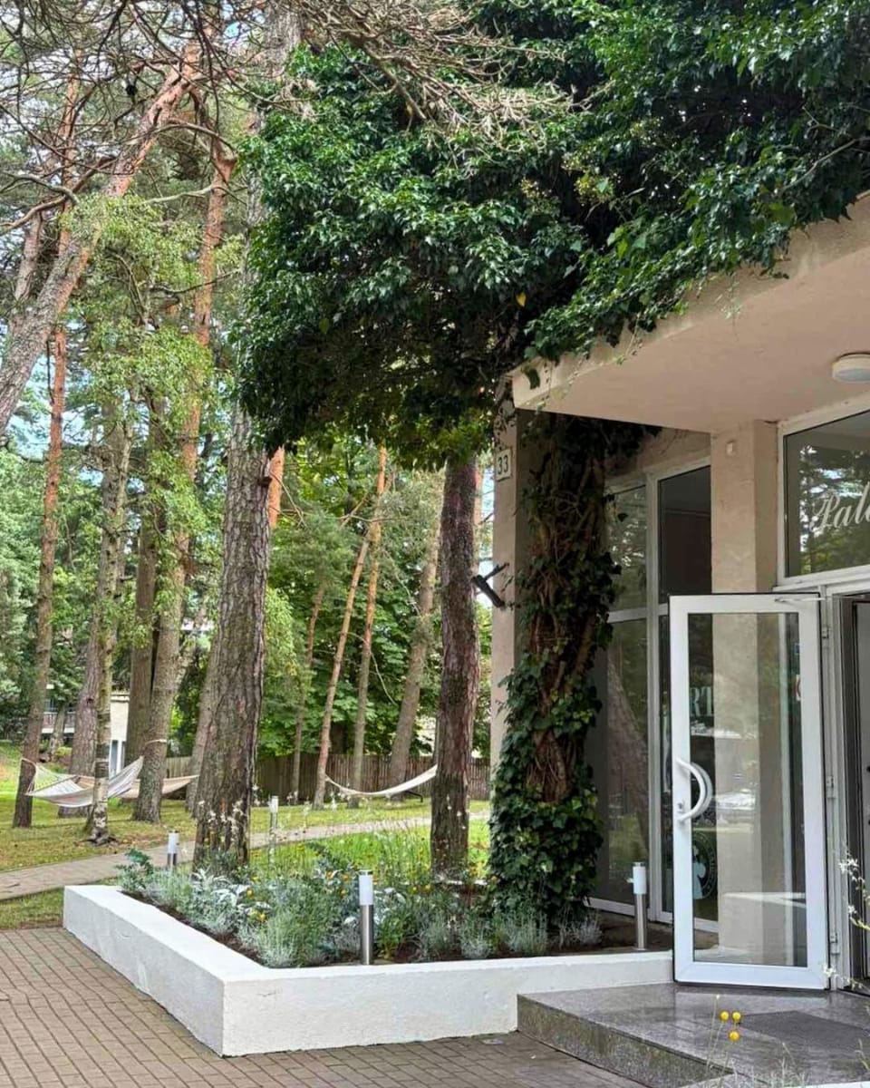 Property building, Facade/entrance, Natural landscape