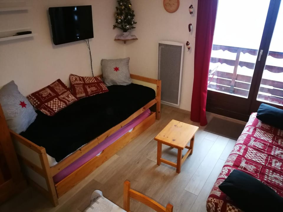T2, 5/6 pl, superbe vue, exp sud, douche italienne Apartment in Huez