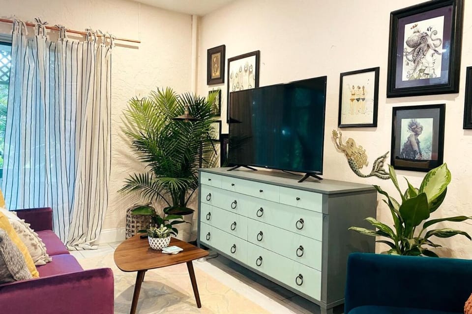 Waterfront Studio Just minutes to Naples Beaches House in East Naples