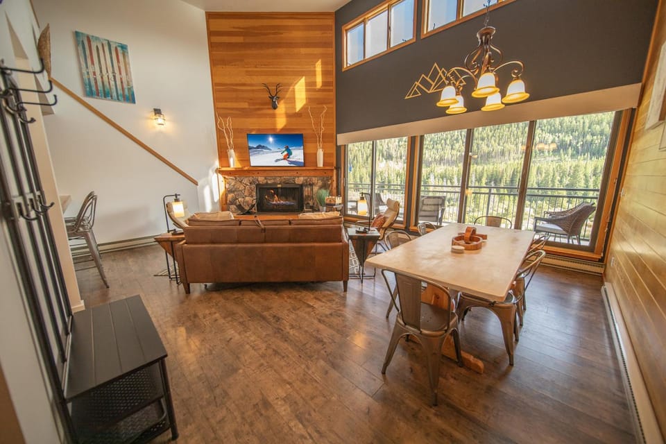 Montezuma 1766 by SummitCove Lodging in Colorado House in Keystone