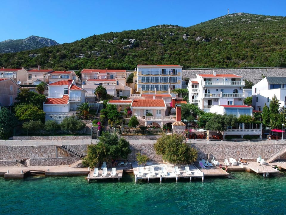 Property building, Bird's eye view