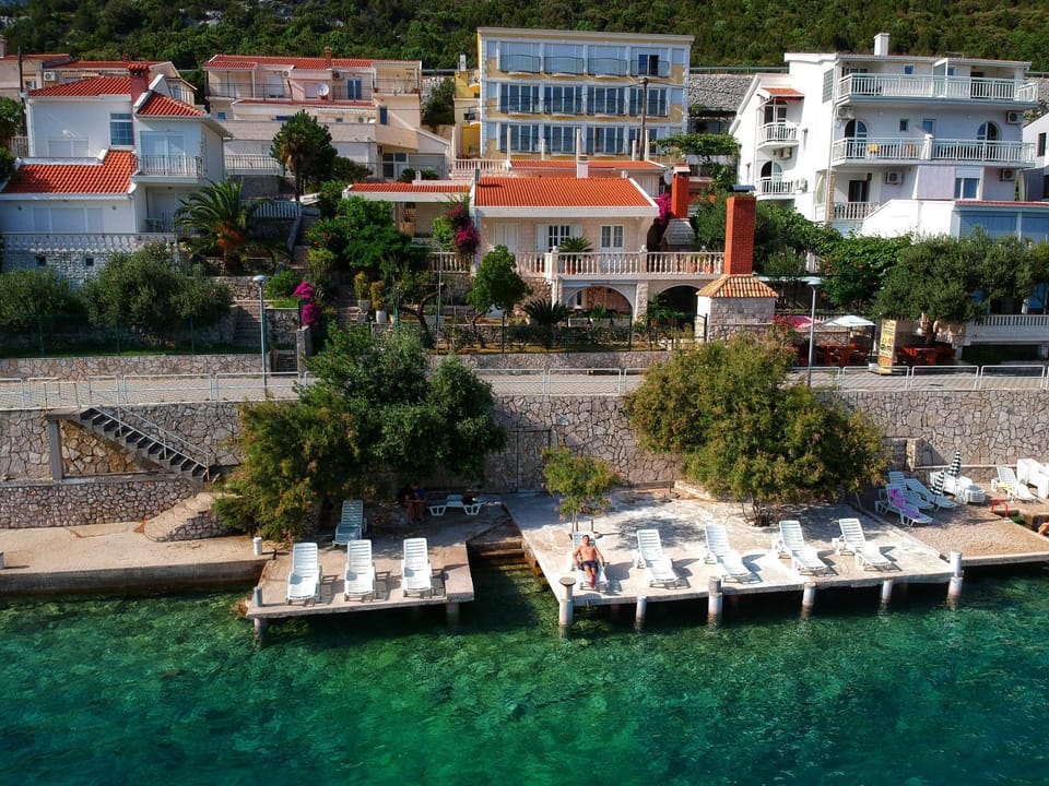 Property building, Bird's eye view