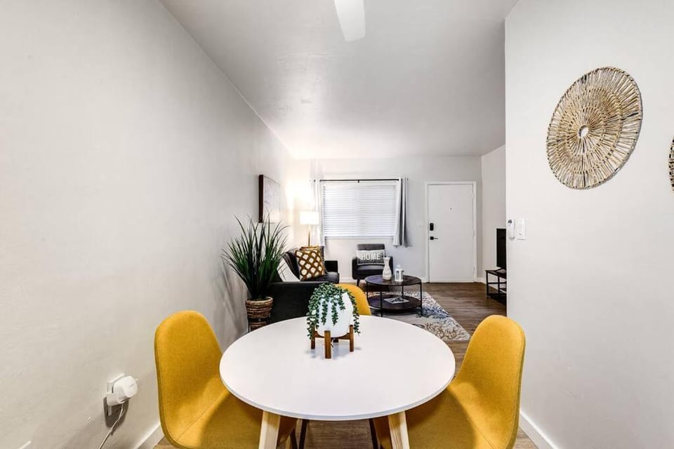 Spacious 2 BR near Miami Airport Virg 5 Apartment in Miami Springs