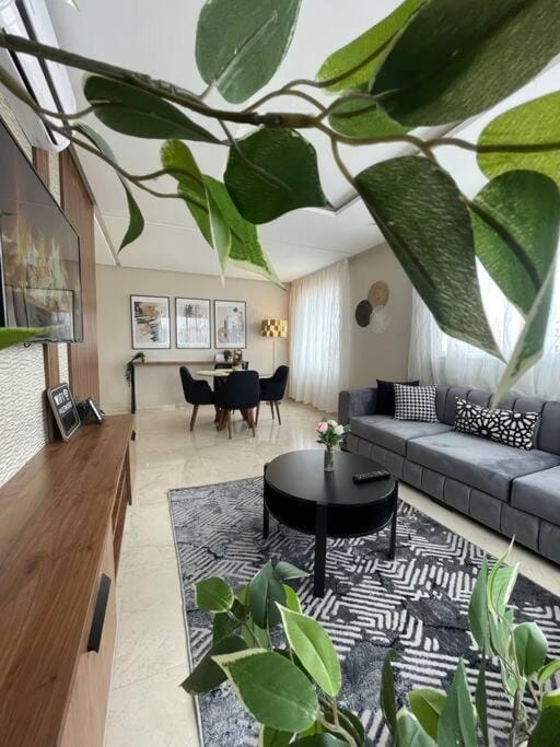 Chic & cosy appartement au centre d’Oujda Apartment in Morocco