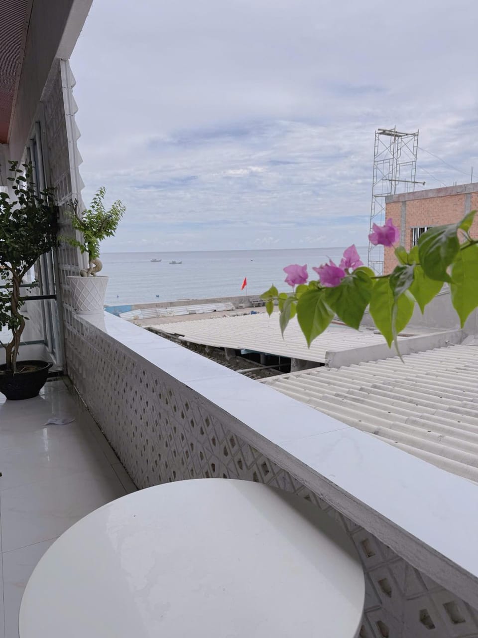 ViVu Villa - Đảo Phú Quý Hotel in Bình Thuận Province