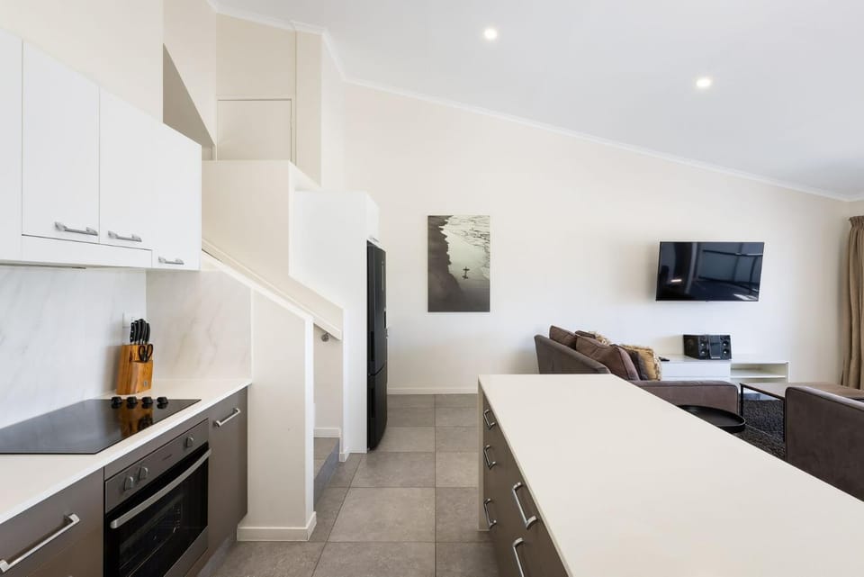Byron Bay Beachfront Holiday Apartments Penthouse 10 Apartment in Byron Bay